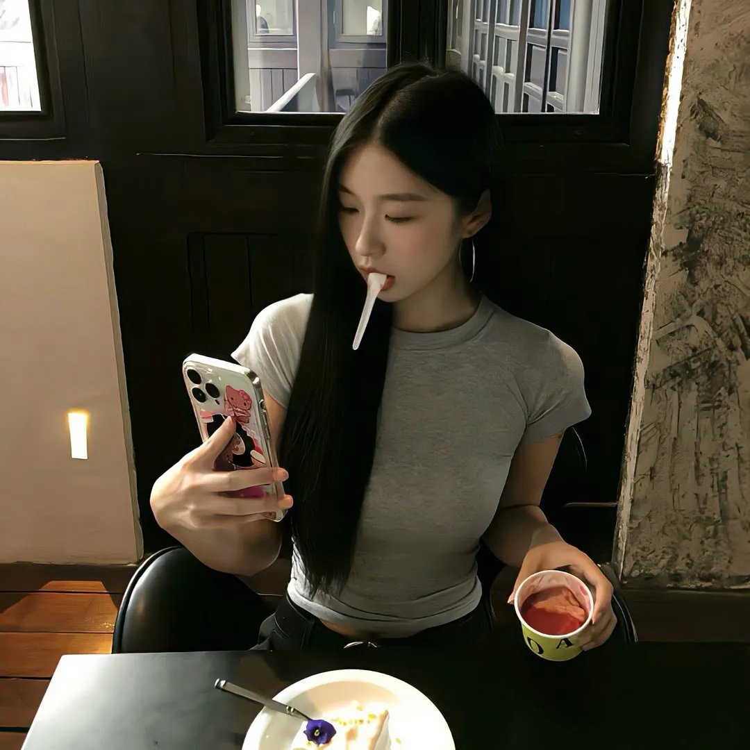 蓝色茉莉 海报
