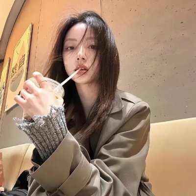 魅影缝匠 海报